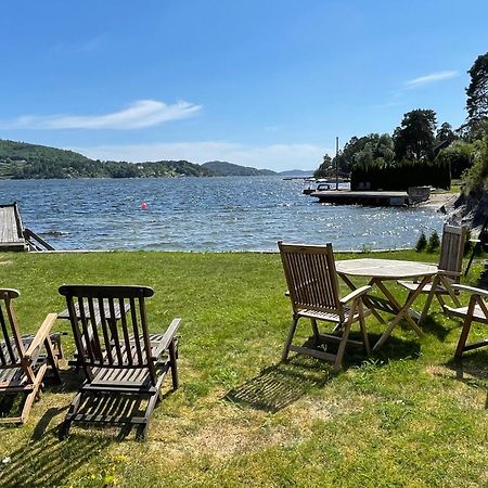Appartamento Leilighet Ved Sjoen Med Strand Porsgrunn Esterno foto