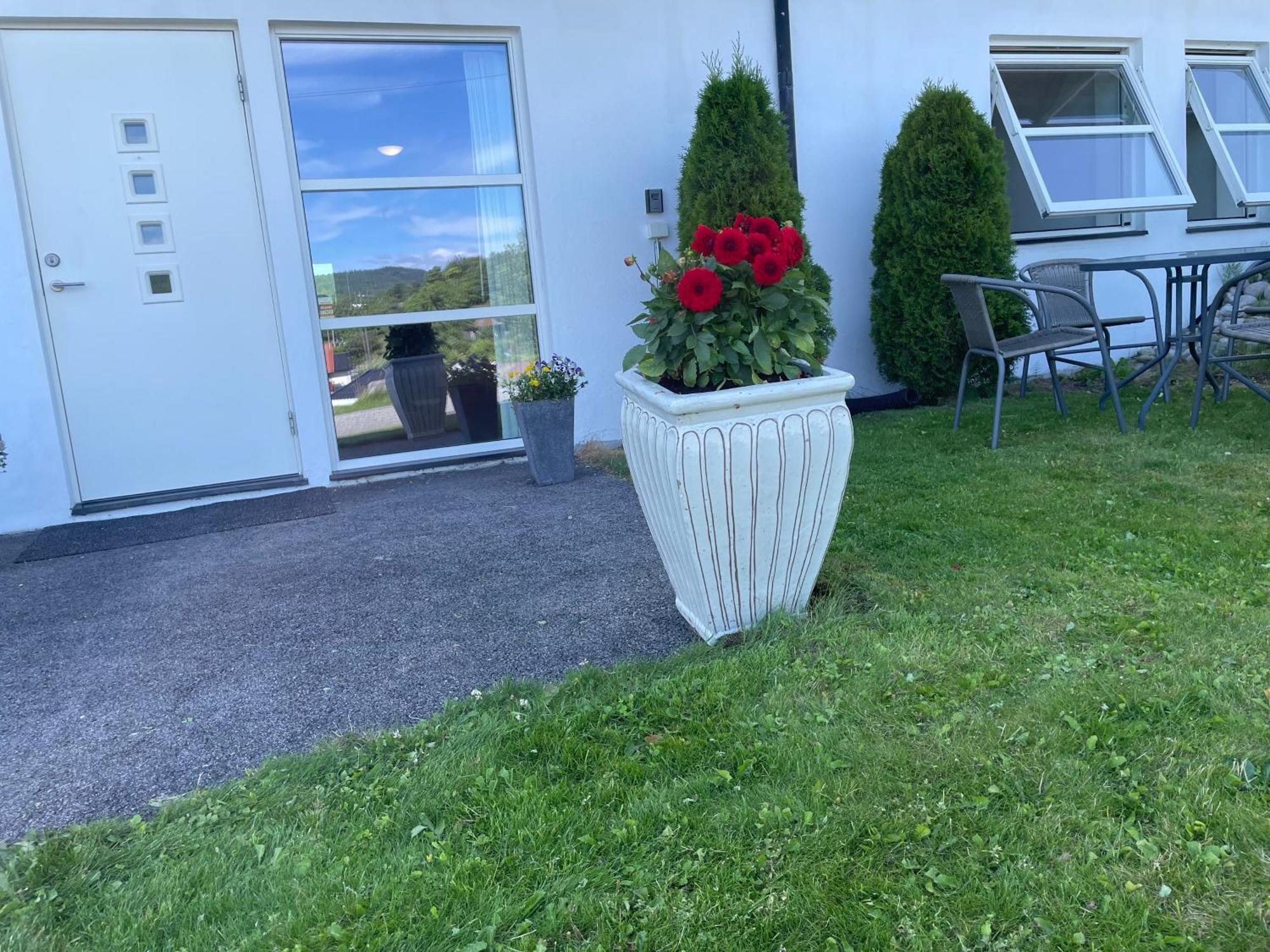 Appartamento Leilighet Ved Sjoen Med Strand Porsgrunn Esterno foto